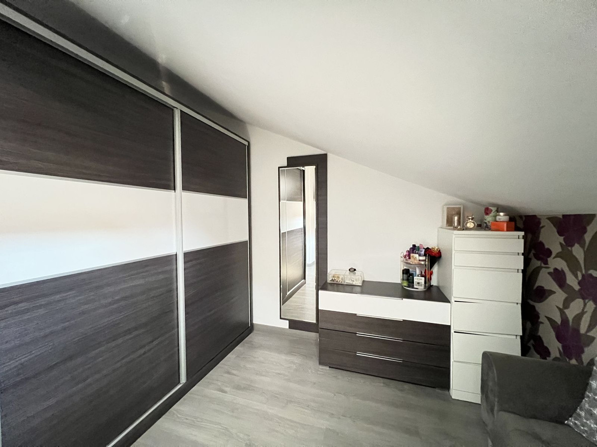 Property main view 24