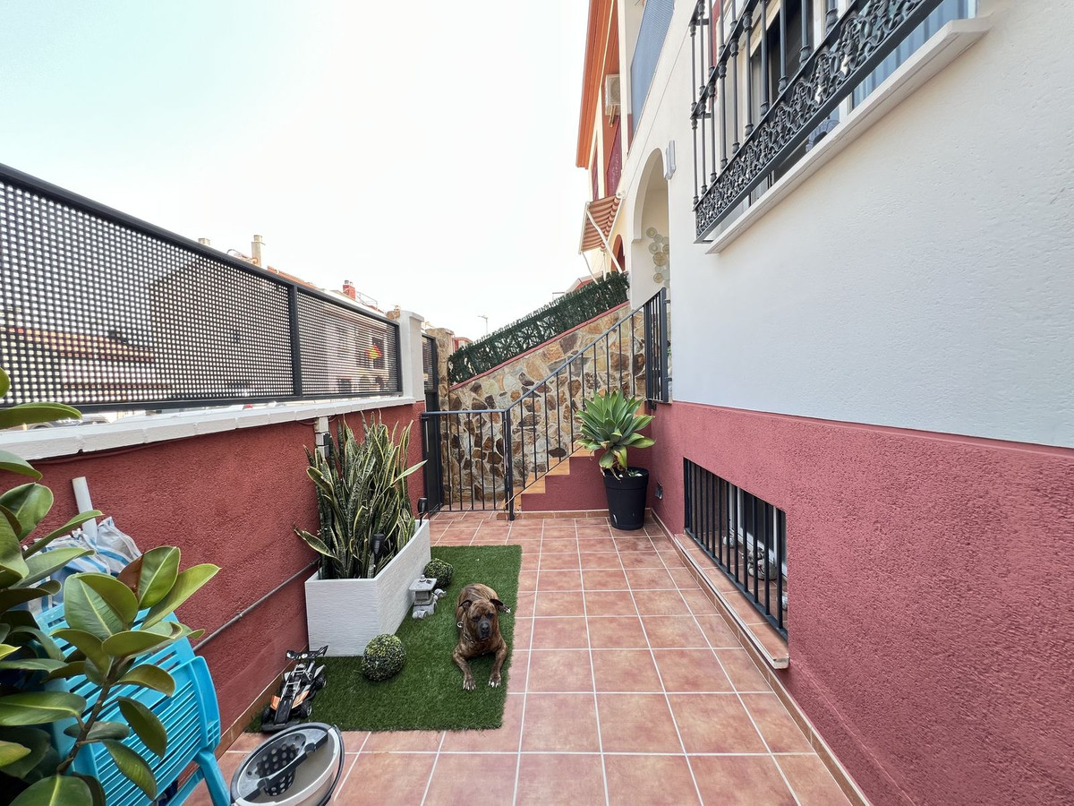 Property main view 60