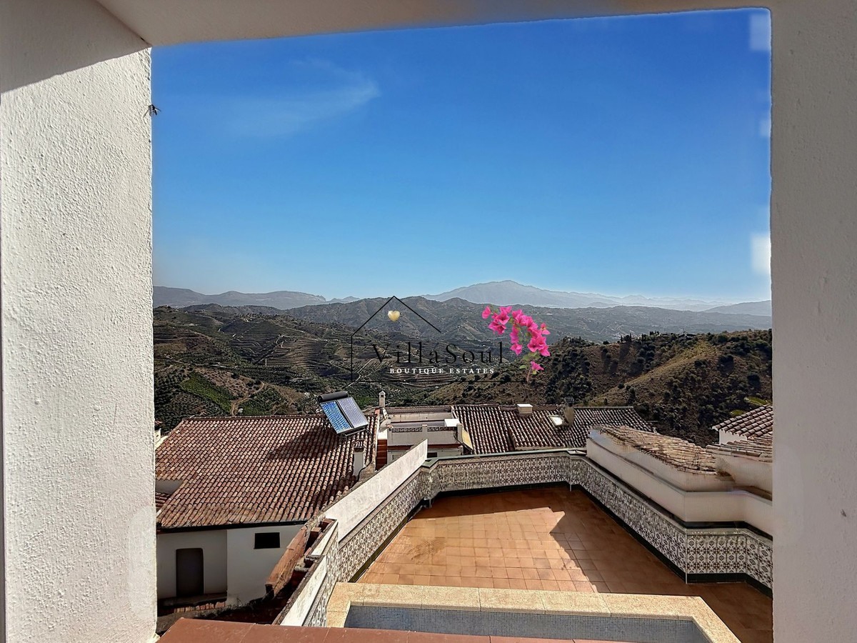 Property main view 44