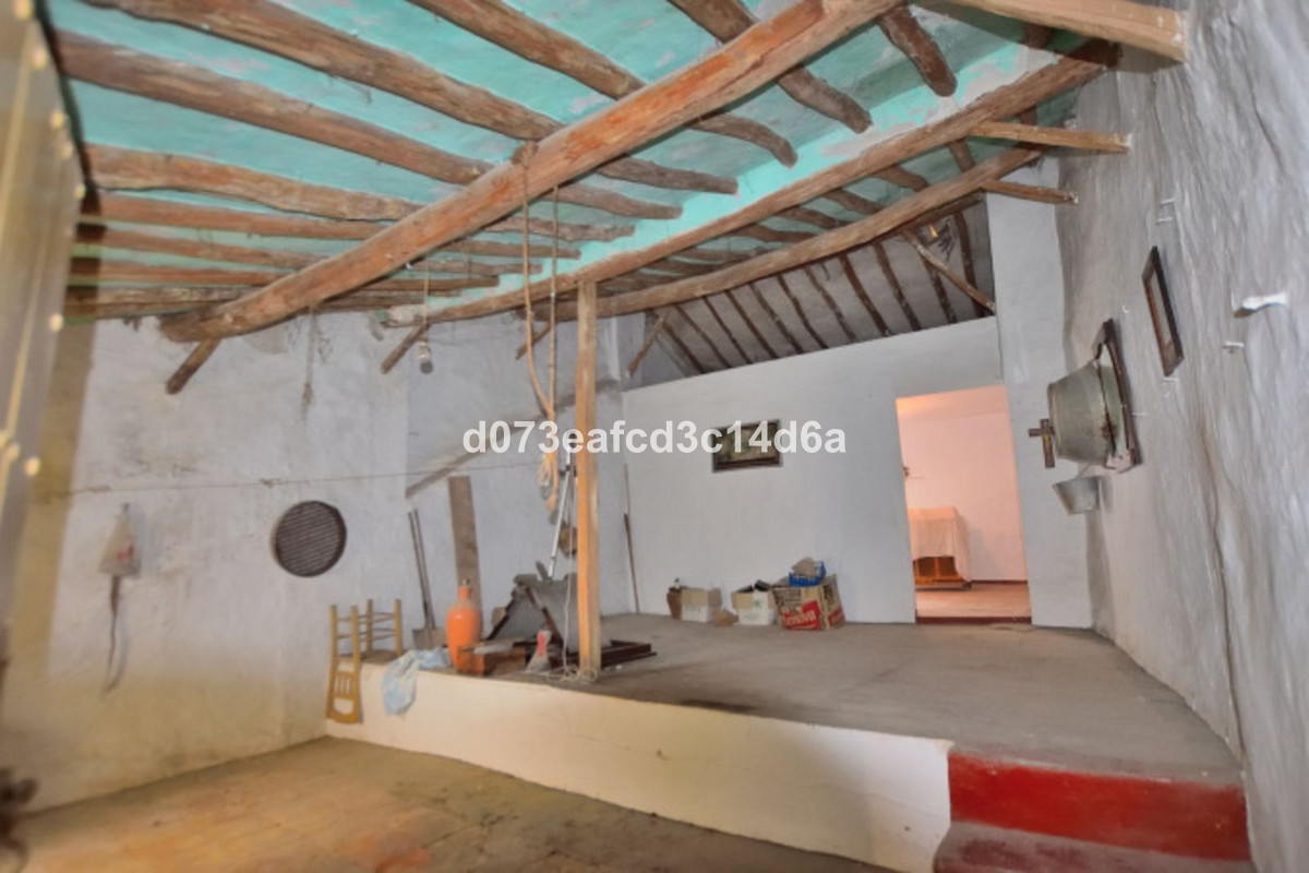 Grond te koop in Cuevas del Becerro | 4 slaapkamers H5486110