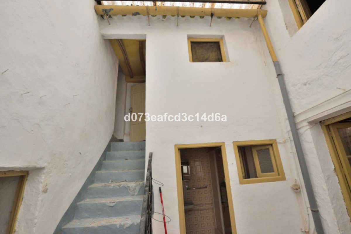 Grond te koop in Cuevas del Becerro | 4 slaapkamers H5486110