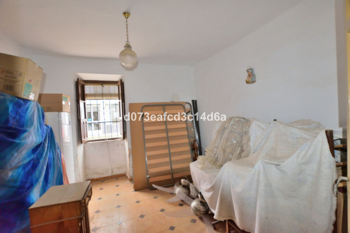 Grond te koop in Cuevas del Becerro | 4 slaapkamers H5486110