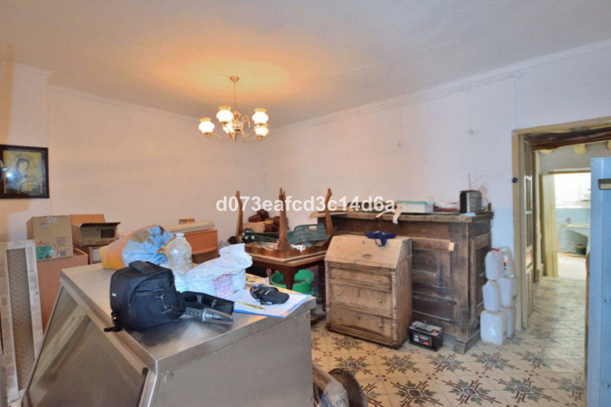 Grond te koop in Cuevas del Becerro | 4 slaapkamers H5486110