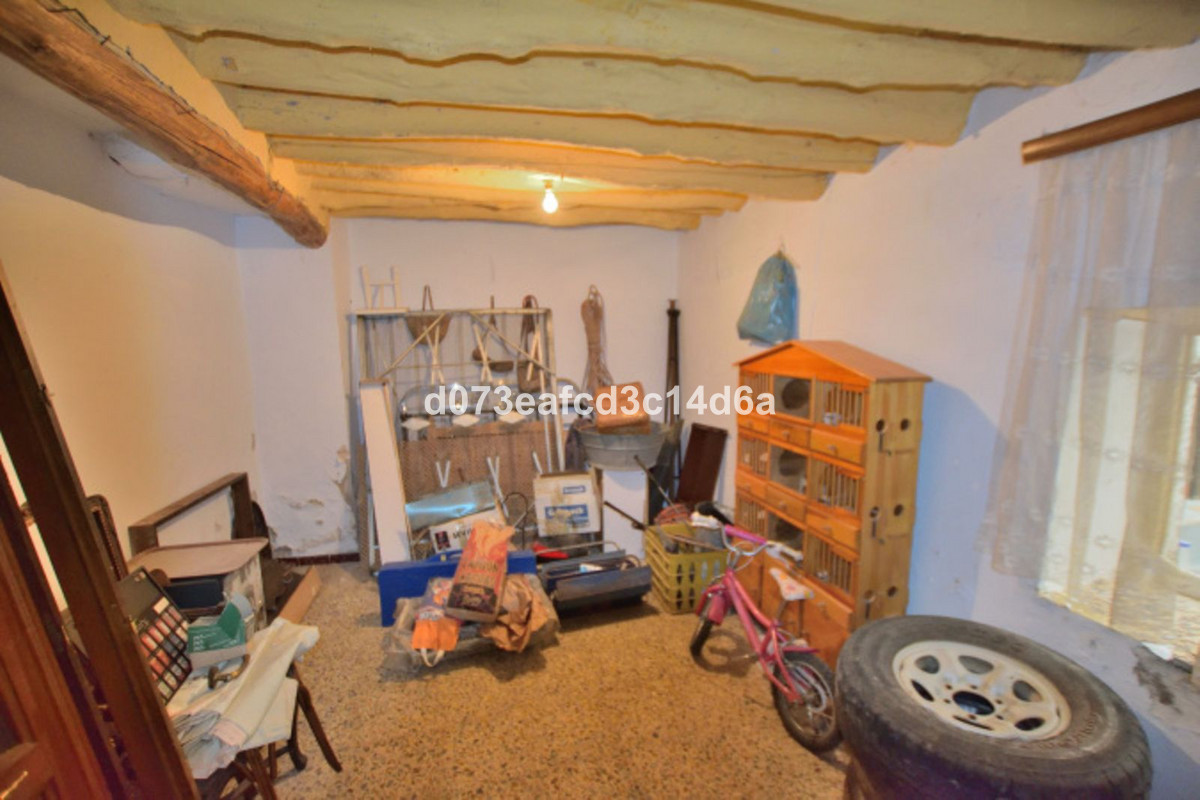 Grond te koop in Cuevas del Becerro | 4 slaapkamers H5486110