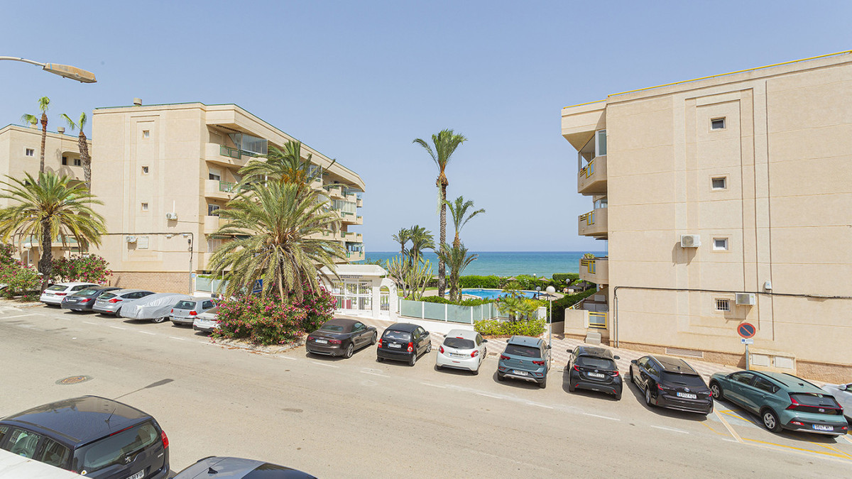 Huis te koop in Dehesa de Campoamor | 3 slaapkamers H5295409