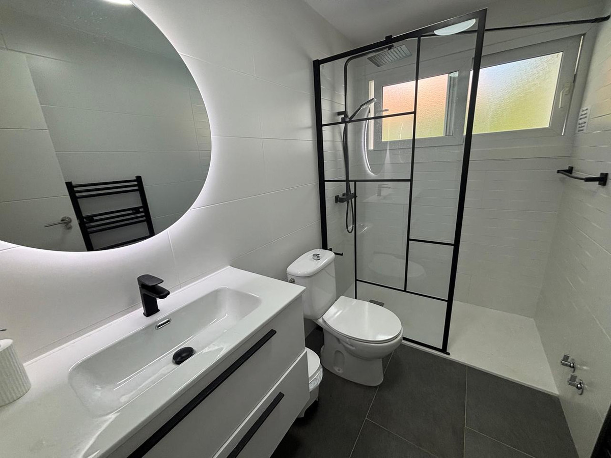 Huis te koop in Dehesa de Campoamor | 7 slaapkamers H5394601