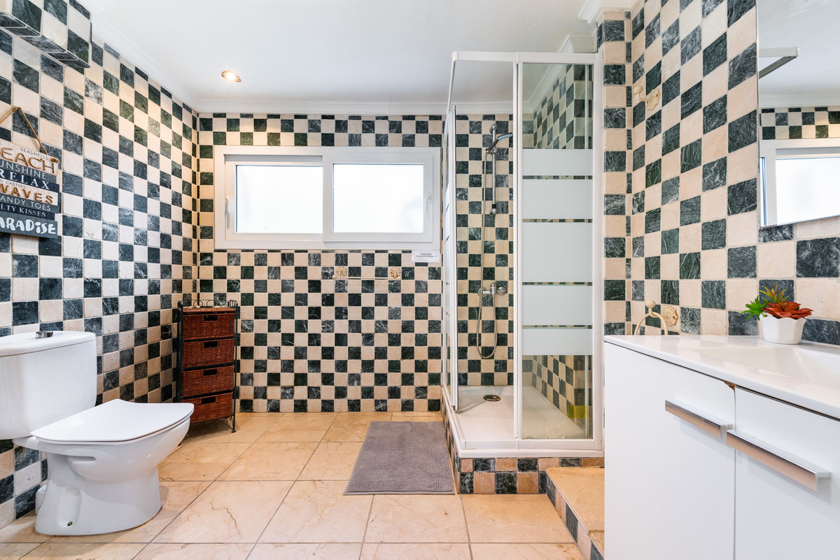 Huis te koop in Dehesa de Campoamor | 7 slaapkamers H5394601