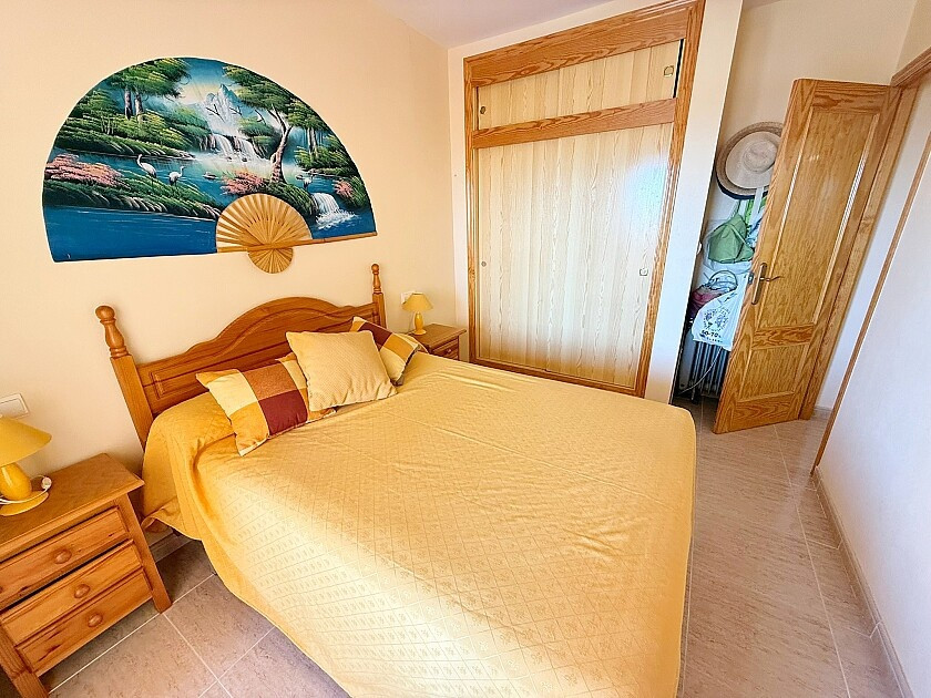 Commercieel te koop in Dehesa de Campoamor | 2 slaapkamers H5456182