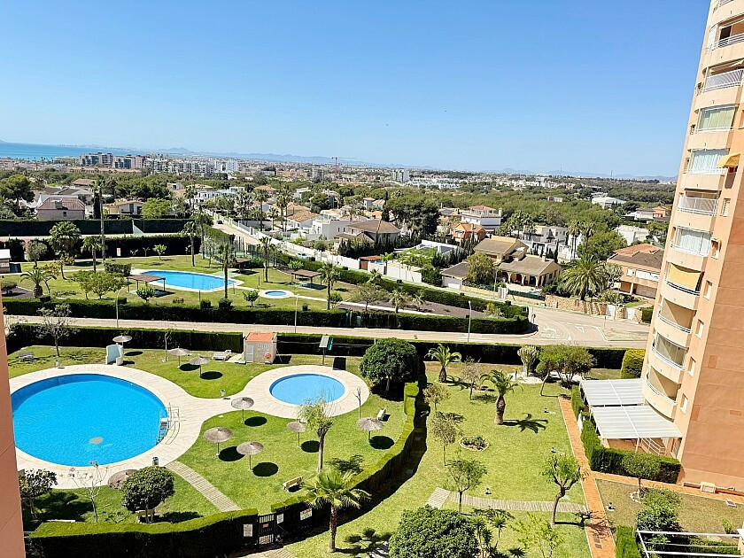 Commercieel te koop in Dehesa de Campoamor | 2 slaapkamers H5456182