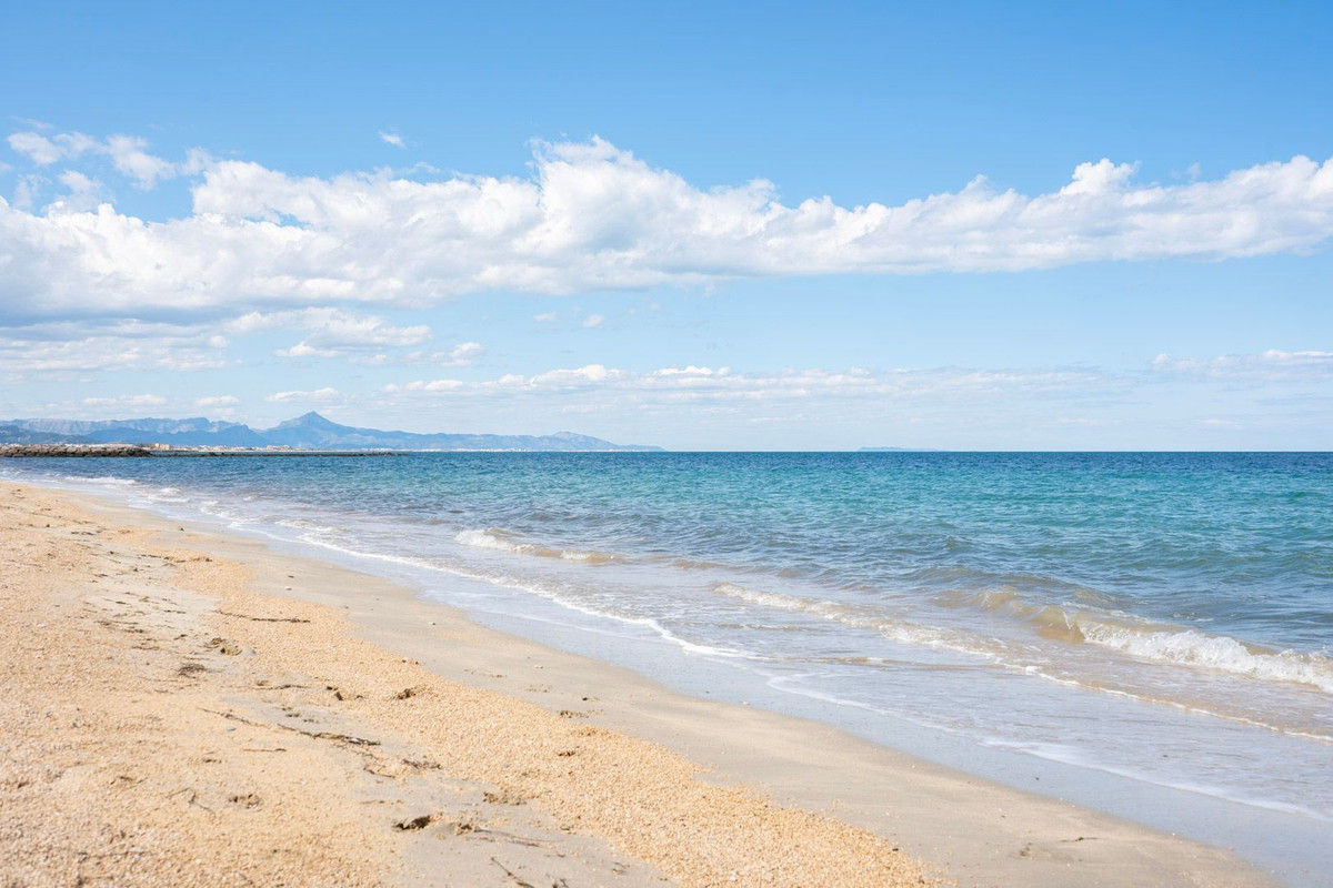 Property main view 40