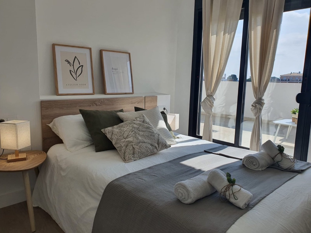 Penthouse te koop in Denia | 4 slaapkamers H5525236