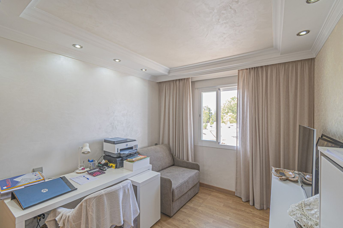 Appartement te koop in Diana Park | 2 slaapkamers H5119162
