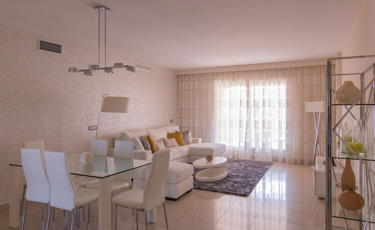 Appartement te koop in Diana Park | 2 slaapkamers H5142190