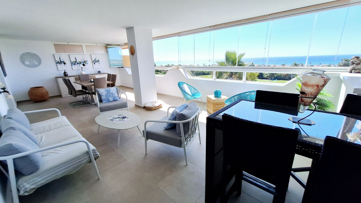 Appartement te koop in Doña Julia | 2 slaapkamers H5056567