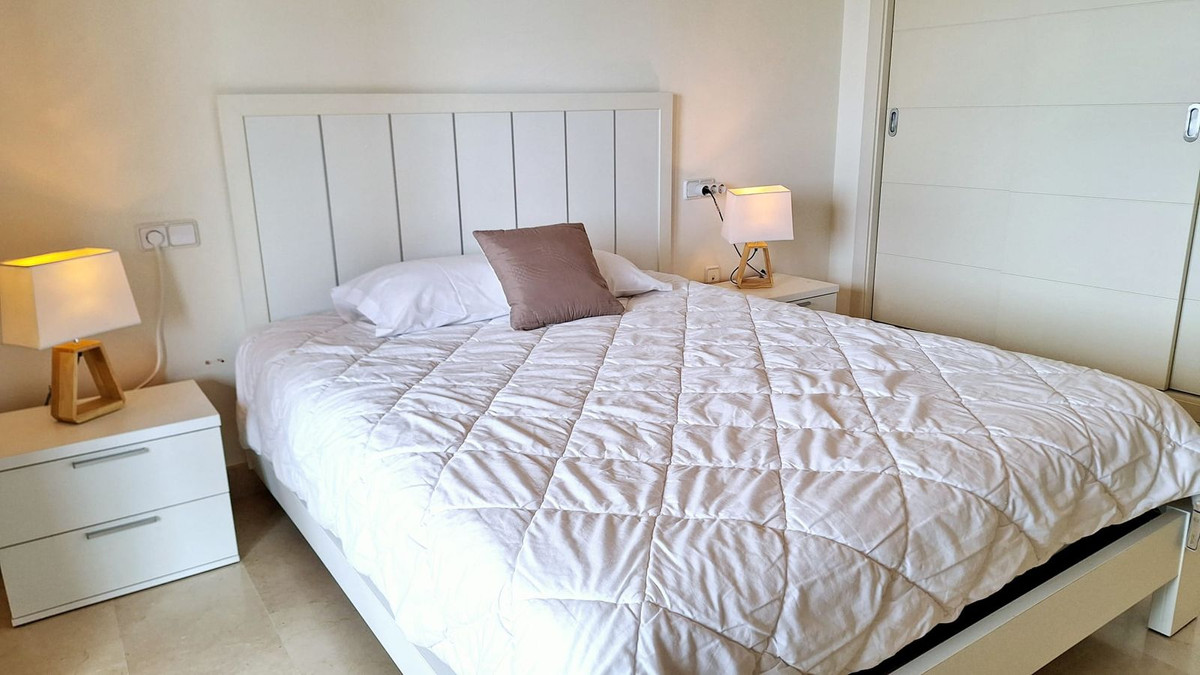 Appartement te koop in Doña Julia | 2 slaapkamers H5057500