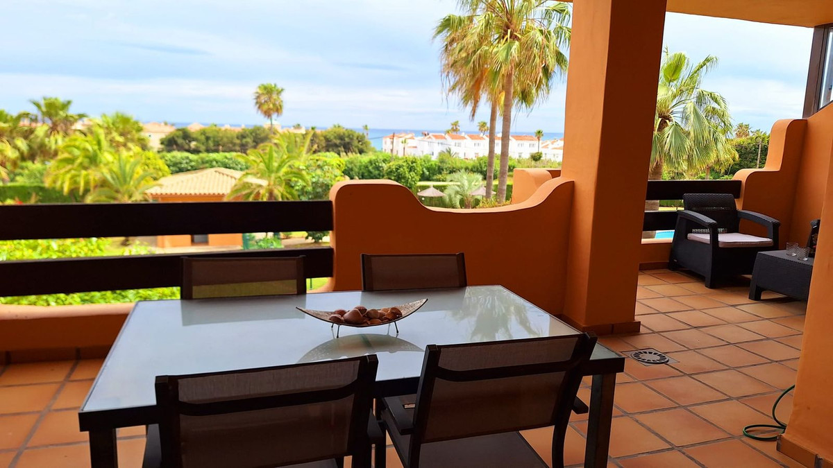 Appartement te koop in Doña Julia | 2 slaapkamers H5057500