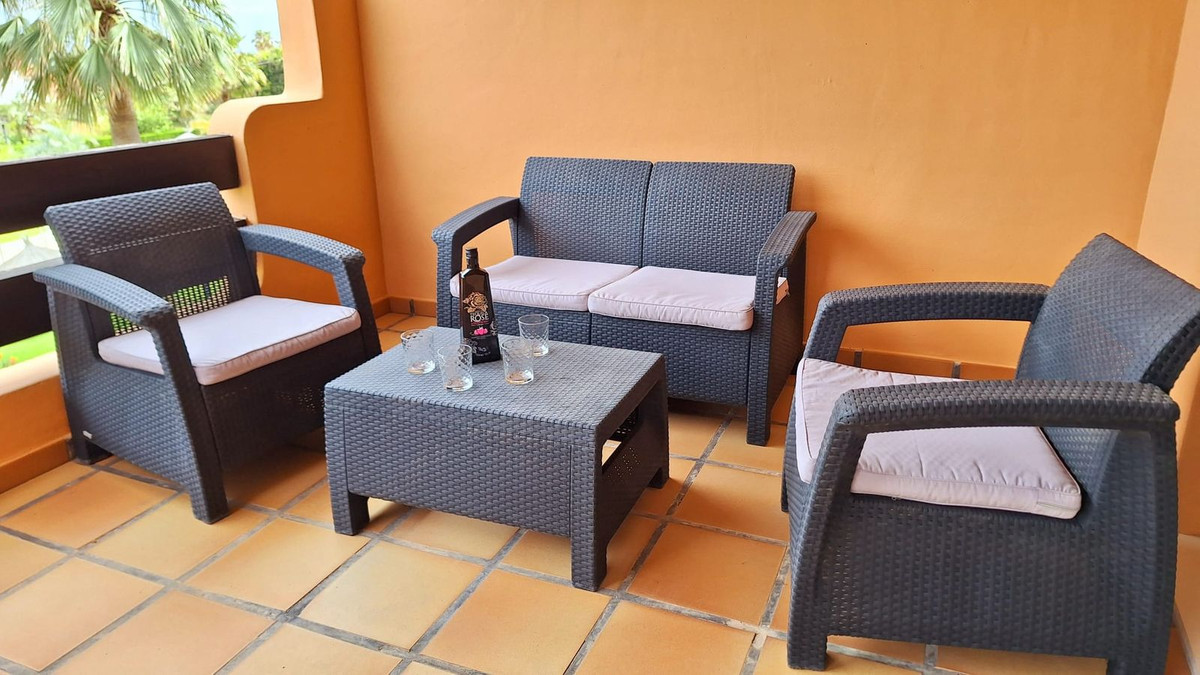 Appartement te koop in Doña Julia | 2 slaapkamers H5057500