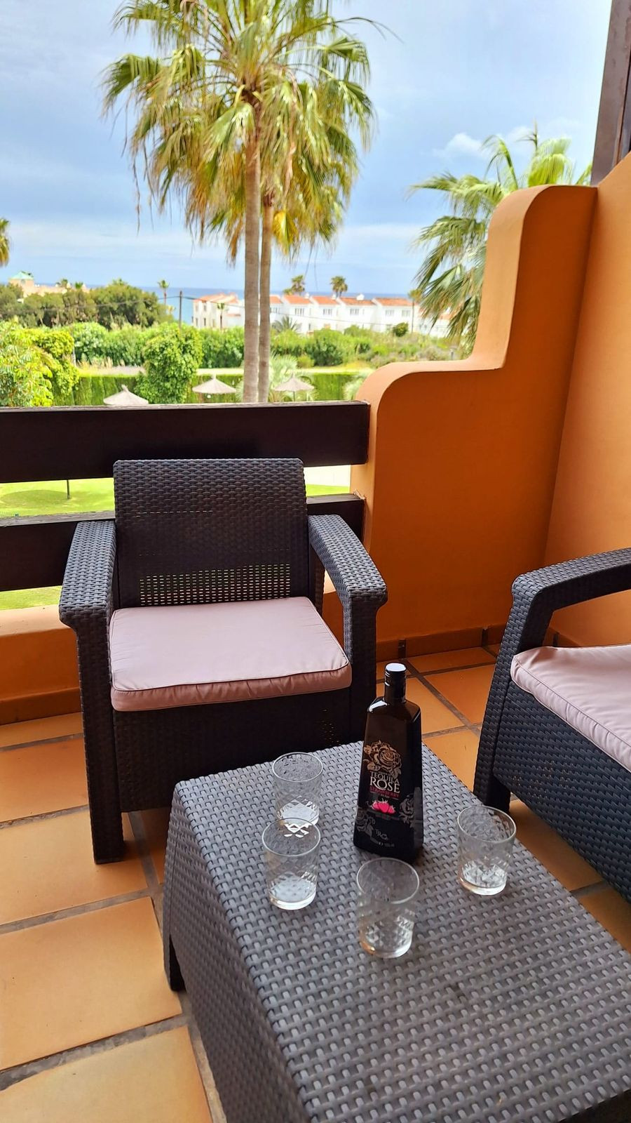 Appartement te koop in Doña Julia | 2 slaapkamers H5057500