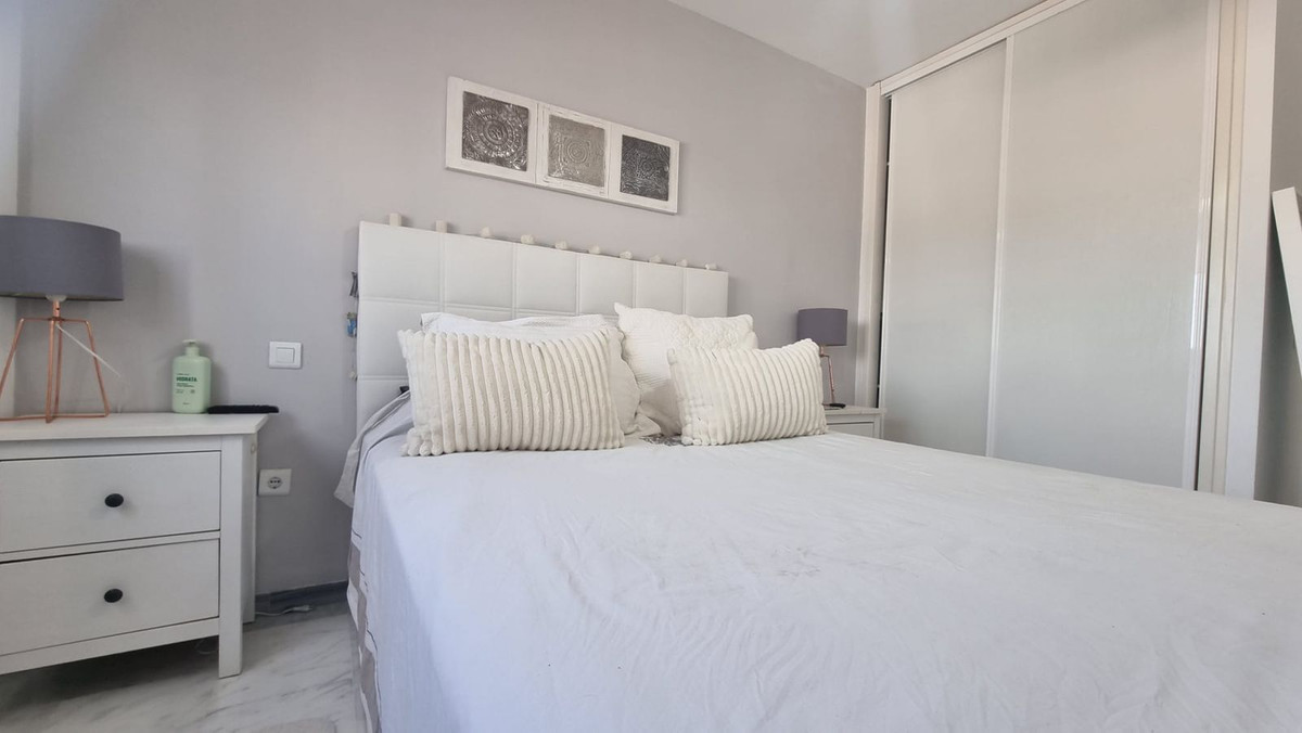 Penthouse te koop in Casares Playa | 2 slaapkamers H5115370