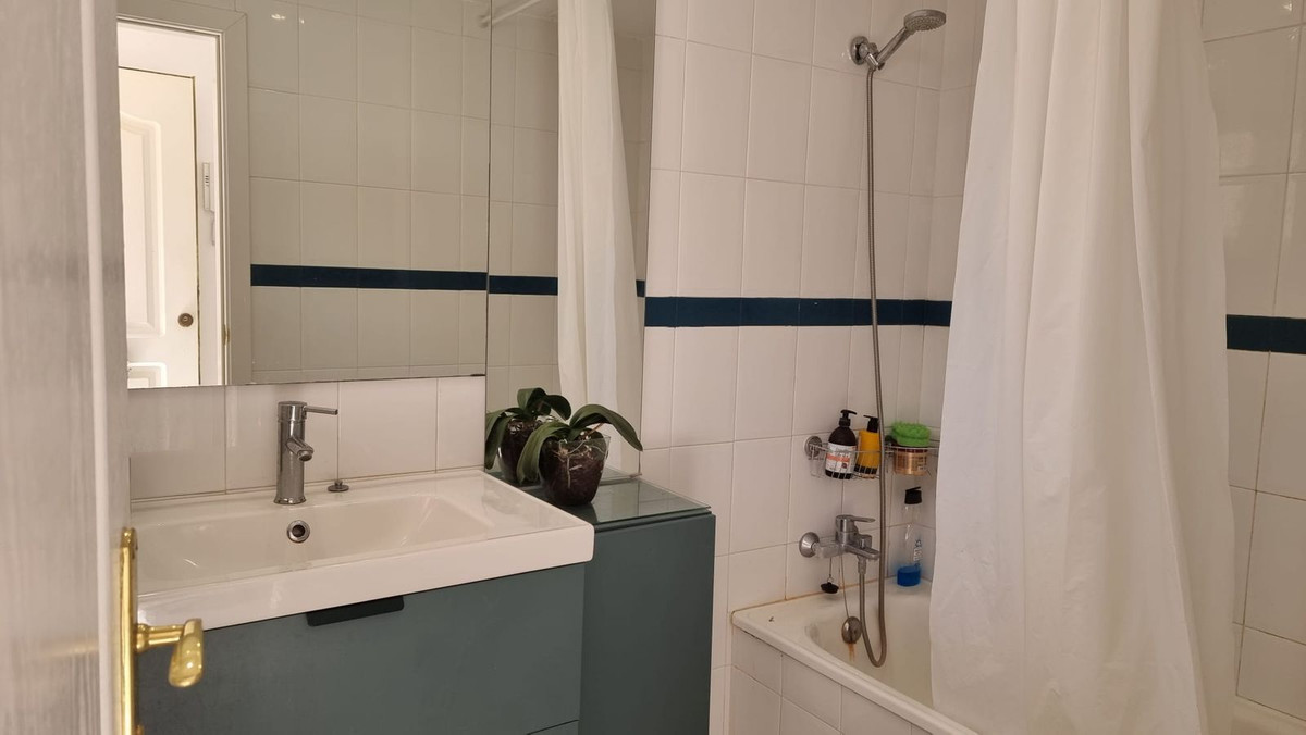 Penthouse te koop in Casares Playa | 2 slaapkamers H5115370