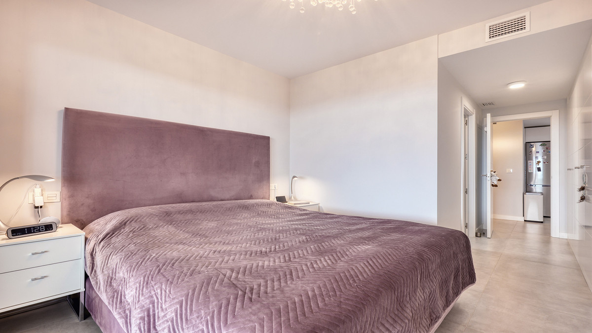 Appartement te koop in Doña Julia | 3 slaapkamers H5118220