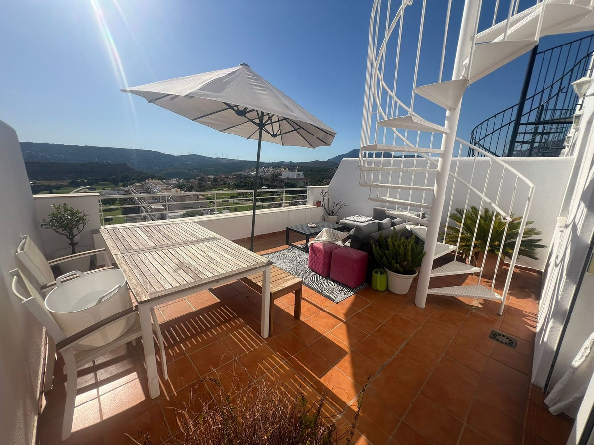 Appartement te koop in Doña Julia | 2 slaapkamers H5198503