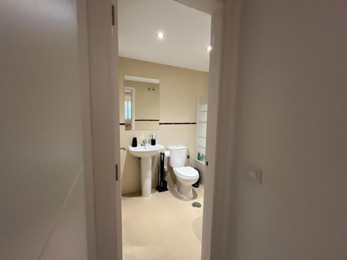 Appartement te koop in Doña Julia | 3 slaapkamers H5217952