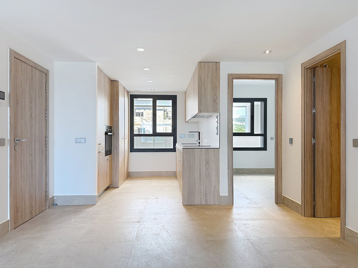 Appartement te koop in Doña Julia | 2 slaapkamers H5305420