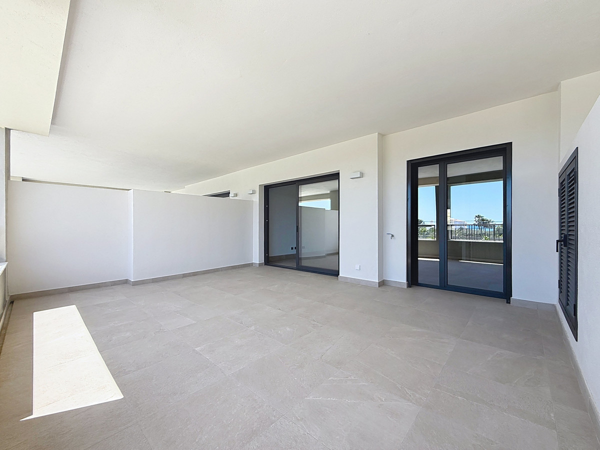 Appartement te koop in Doña Julia | 2 slaapkamers H5305420