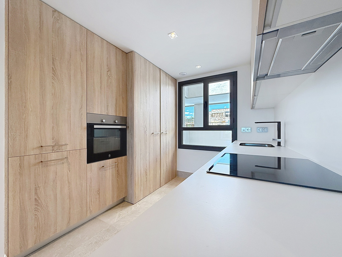 Appartement te koop in Doña Julia | 2 slaapkamers H5305420