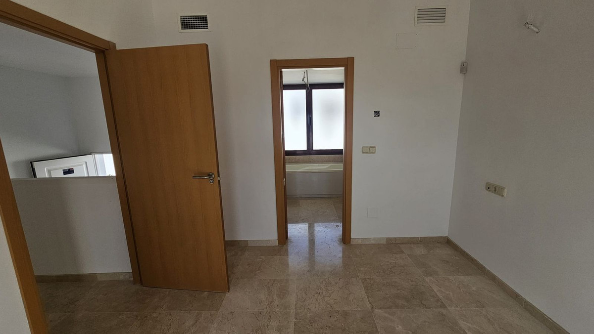 Huis te koop in Doña Julia | 2 slaapkamers H5314414