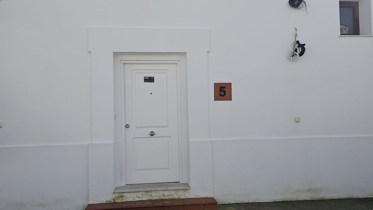 Huis te koop in Doña Julia | 2 slaapkamers H5314414