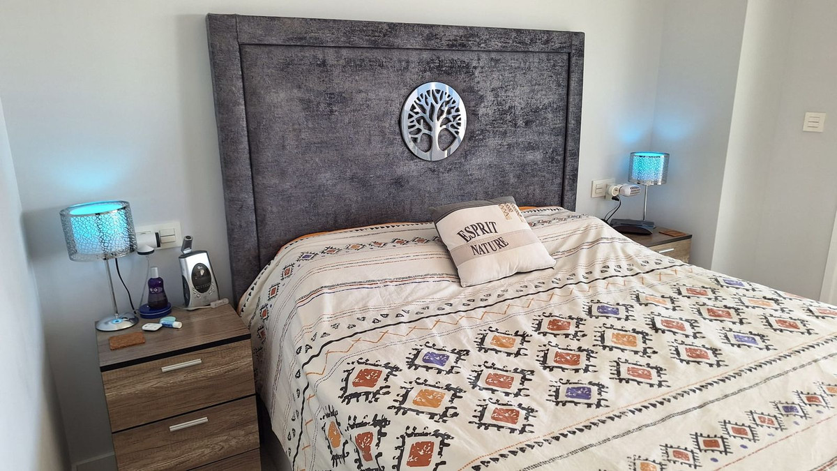 Appartement te koop in Doña Julia | 2 slaapkamers H5314885