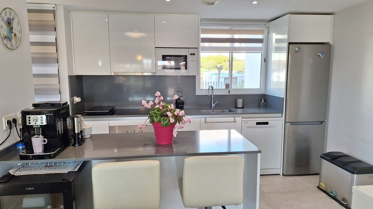 Appartement te koop in Doña Julia | 2 slaapkamers H5314885