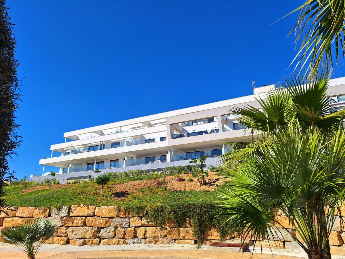 Appartement te koop in Doña Julia | 2 slaapkamers H5314885