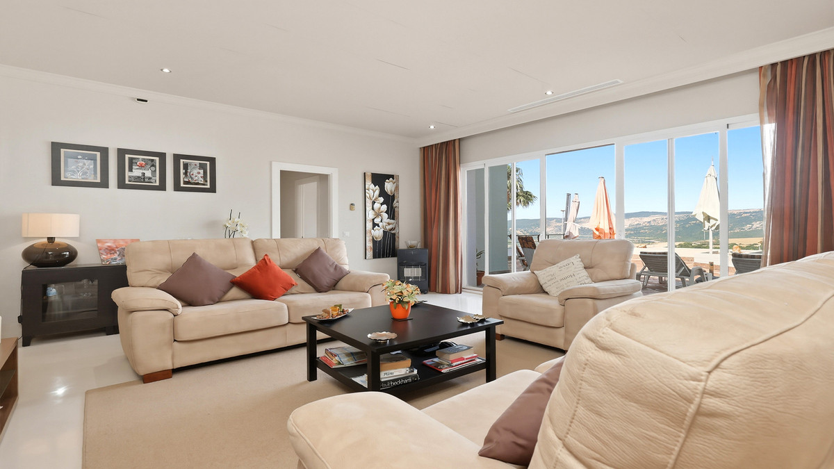 Appartement te koop in Doña Julia | 3 slaapkamers H5425294