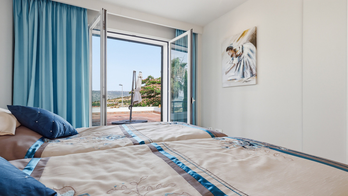 Appartement te koop in Doña Julia | 3 slaapkamers H5425294