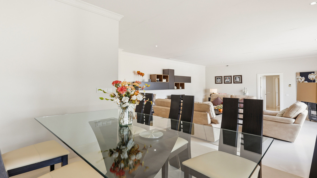 Appartement te koop in Doña Julia | 3 slaapkamers H5425294