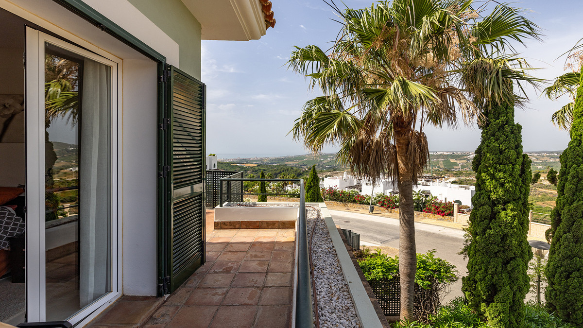 Appartement te koop in Doña Julia | 3 slaapkamers H5425294