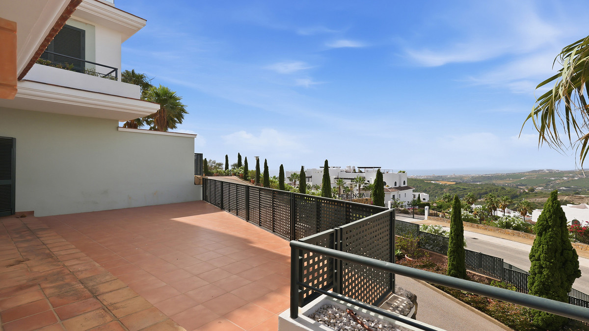 Appartement te koop in Doña Julia | 3 slaapkamers H5425294