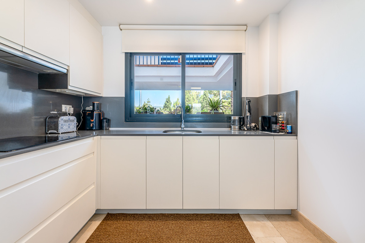 Appartement te koop in Doña Julia | 2 slaapkamers H5435332