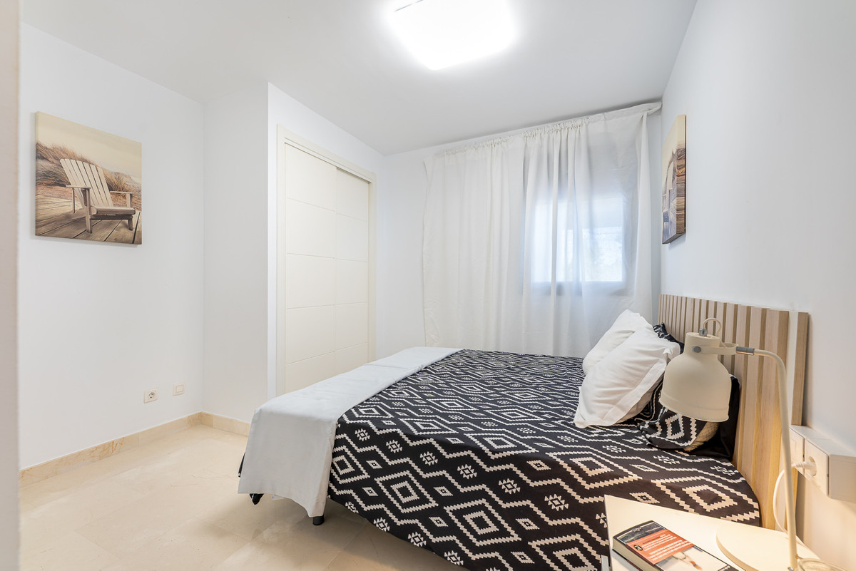 Appartement te koop in Doña Julia | 2 slaapkamers H5435332