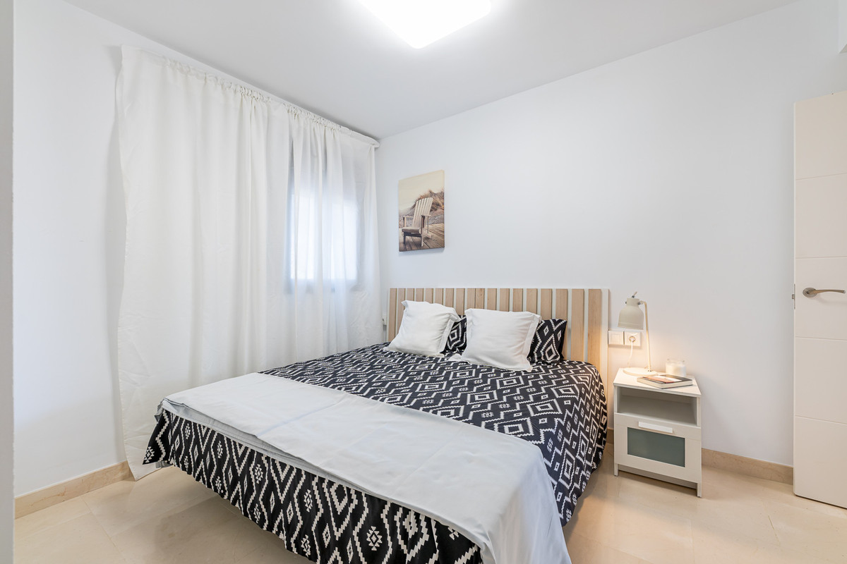 Appartement te koop in Doña Julia | 2 slaapkamers H5435332