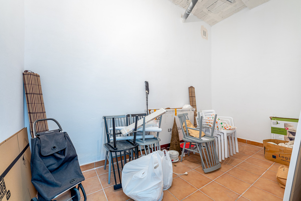 Appartement te koop in Doña Julia | 2 slaapkamers H5435332