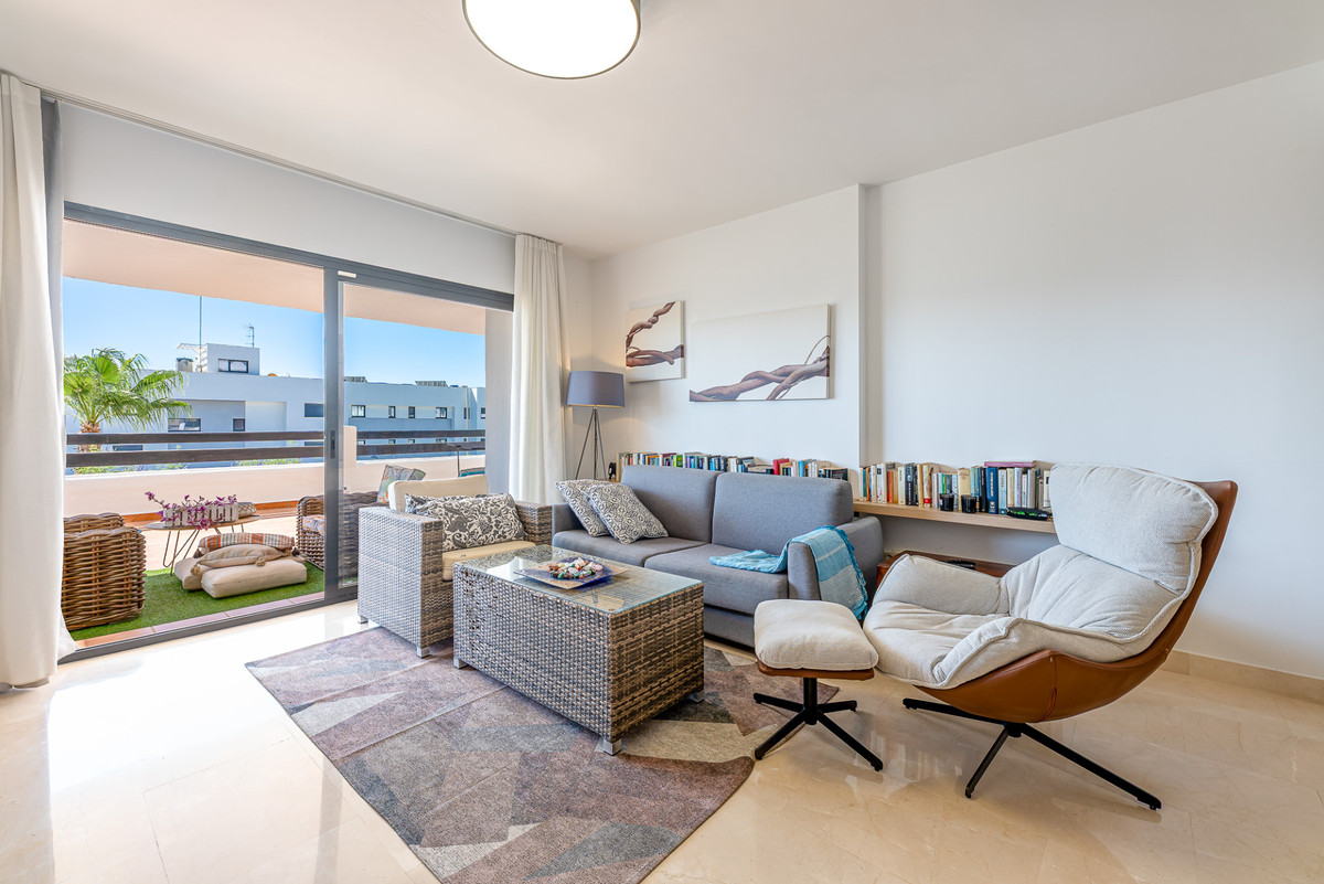 Appartement te koop in Doña Julia | 2 slaapkamers H5435332