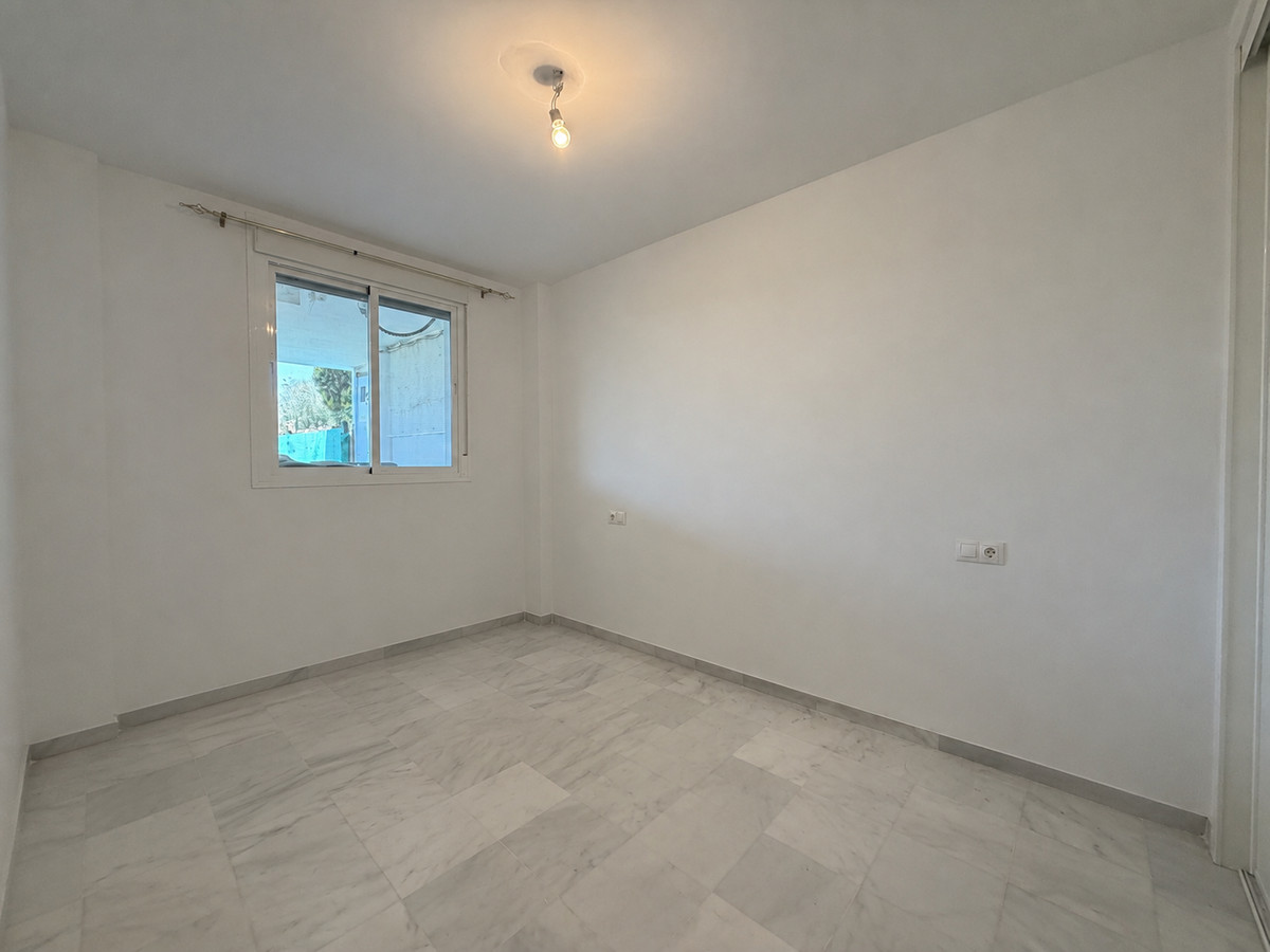 Appartement te koop in Doña Julia | 4 slaapkamers H5440735