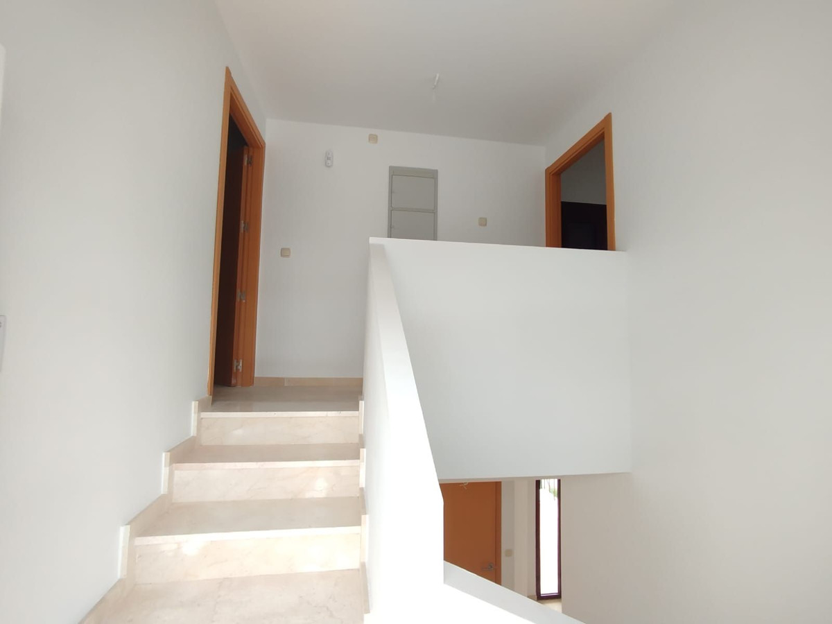 Appartement te koop in Doña Julia | 2 slaapkamers H5461348