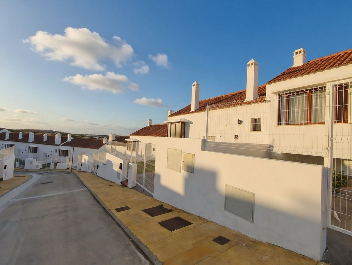 Appartement te koop in Doña Julia | 2 slaapkamers H5461348