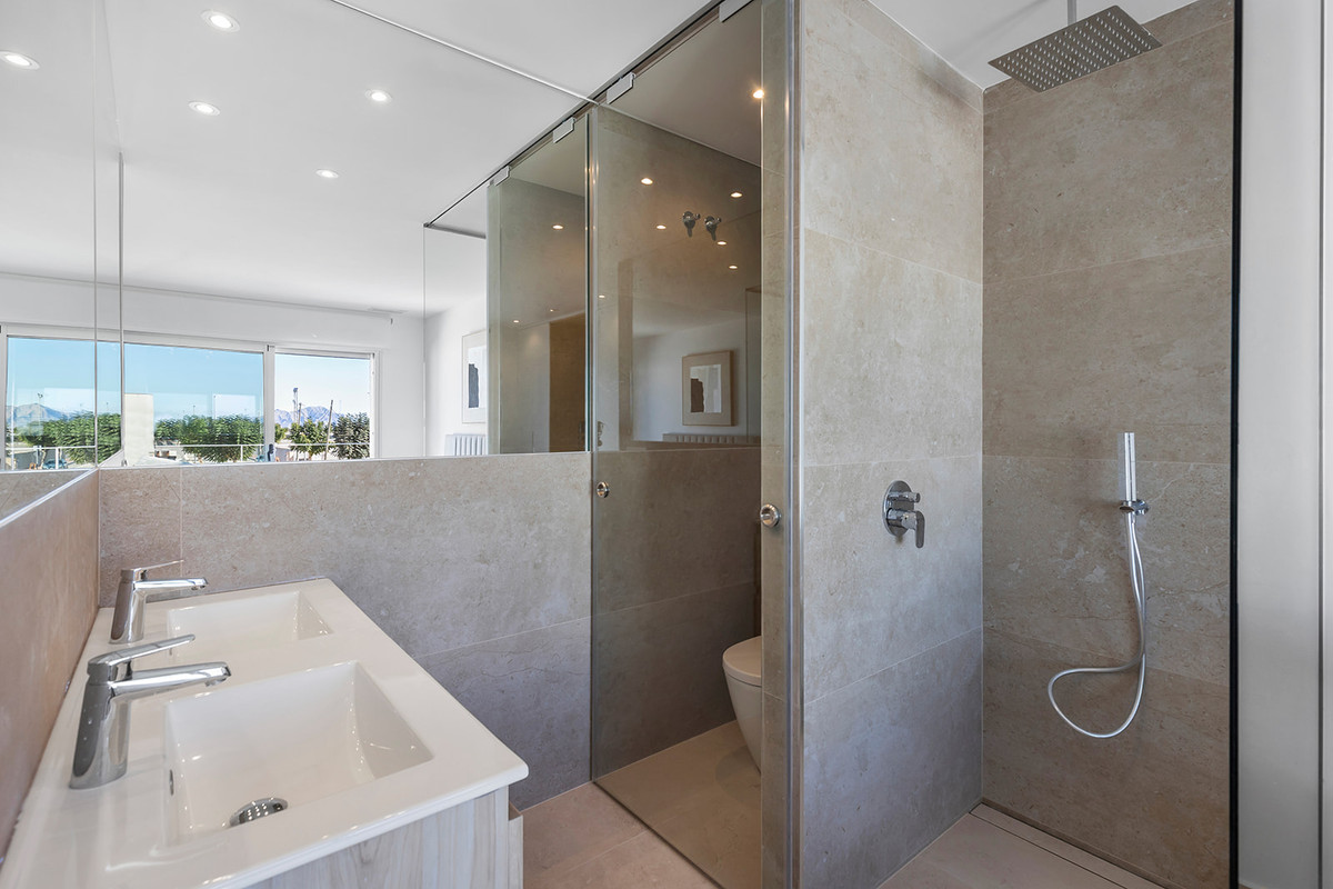 Appartement te koop in Dolores | 3 slaapkamers H5307124