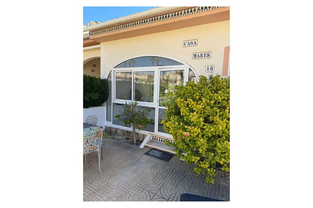 Appartement te koop in Dona Pepa | 2 slaapkamers H5347759